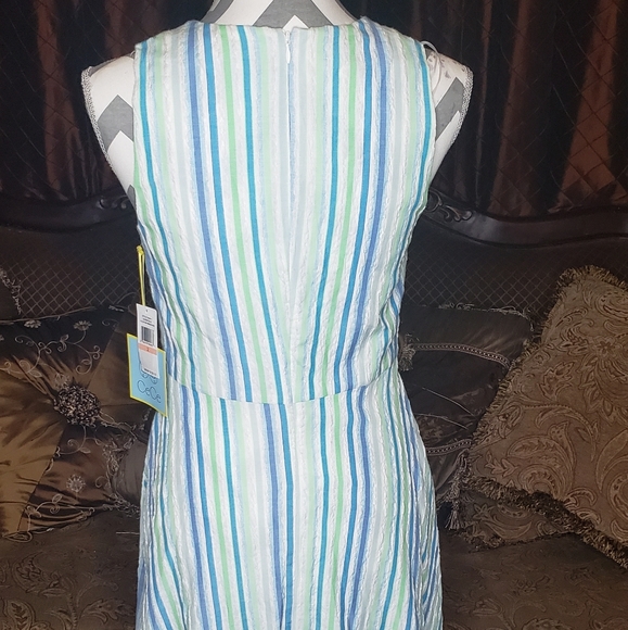 Cece dress, size 2, new - Picture 3 of 5